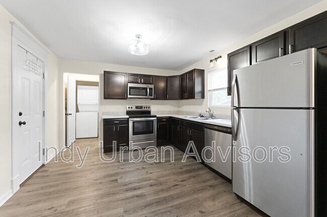 Foto del edificio - 1306 Woodlawn Ave