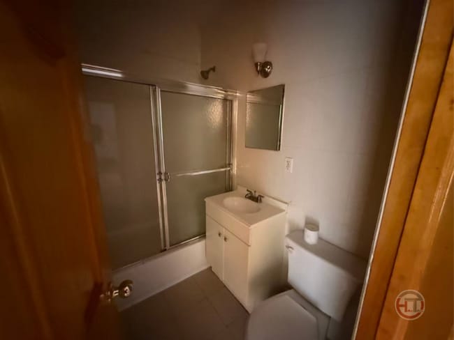 Photo - 1858 Archer St Townhome