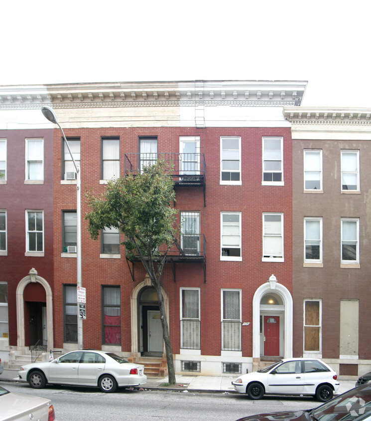 Building Photo - 1214 Druid Hill Ave