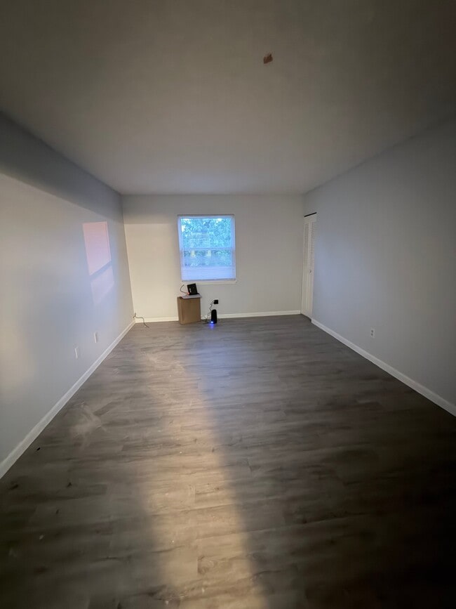 Photo - 3204 Fordhaven Rd Apartment