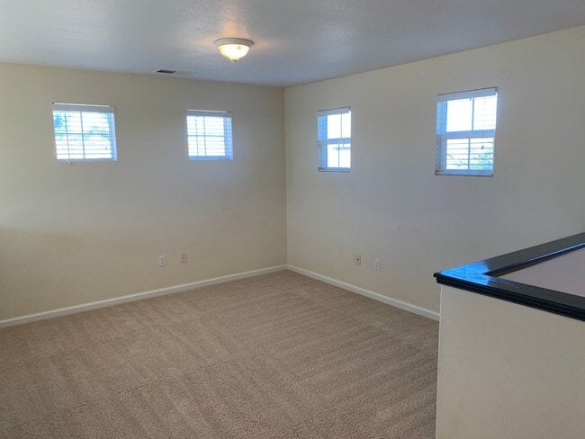 Foto del edificio - Gorgeous Home in Reflections Gated Community