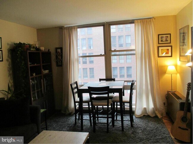 Foto del edificio - 1260 21st St NW