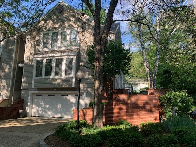 Primary Photo - 51 Jackson St