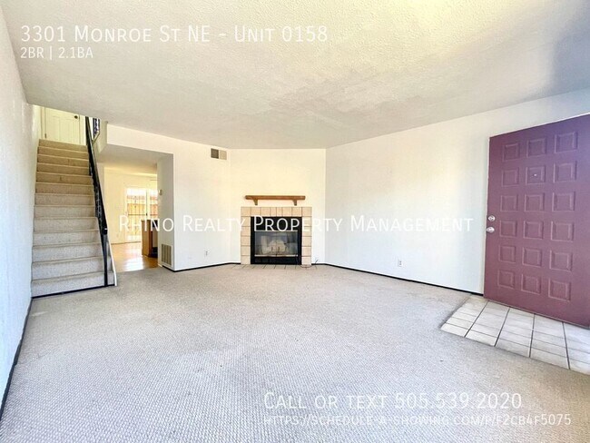 Foto del edificio - Cozy 2 Bedroom 2.5 Bathroom In The Heart o...
