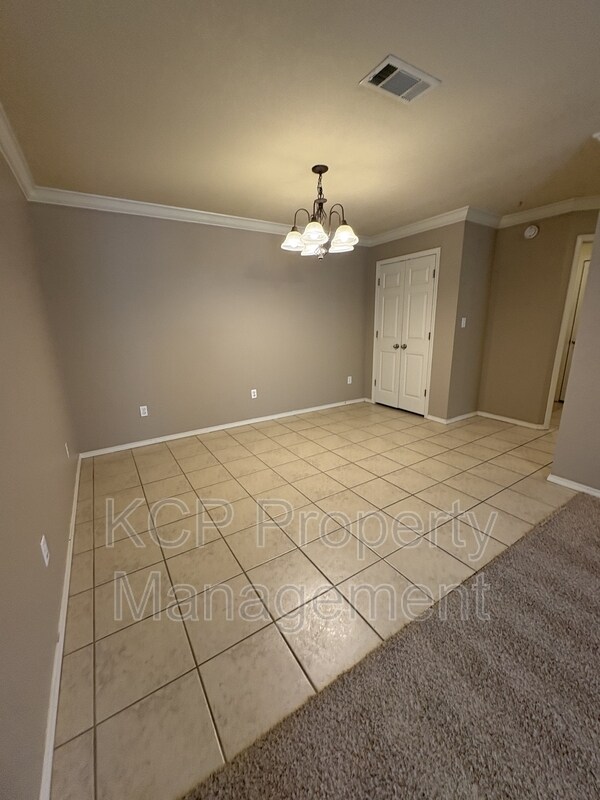 Foto del edificio - 2823 Fairway Hamlet Ct