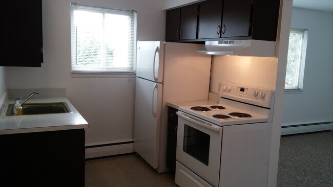 Foto del edificio - 35580 Union Lake Rd