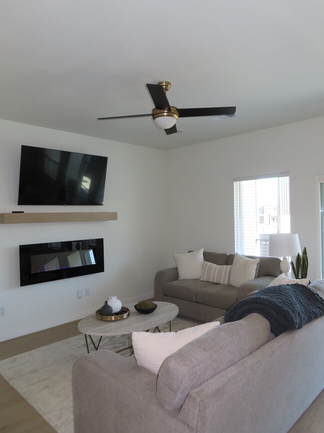 Foto del edificio - 1467 W Hendon St