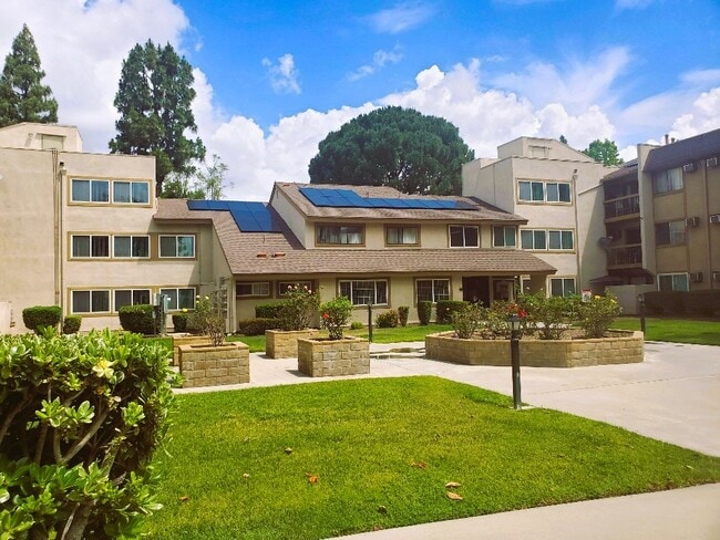 Building Photo - Southpointe Villa Affordable Senior Community