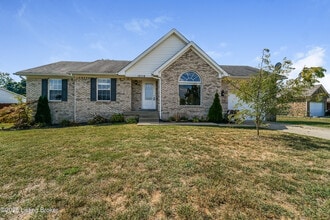 Building Photo - 10116 Greenfield Woods Cir