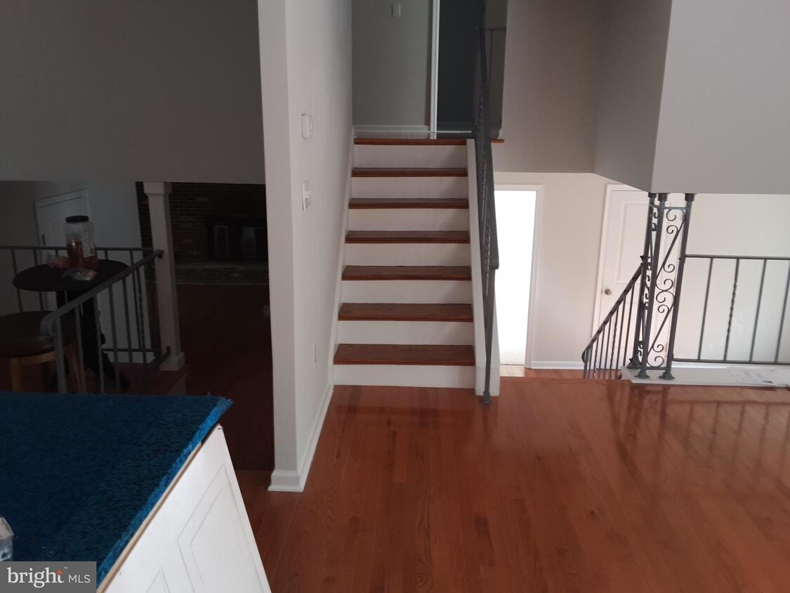 Foto principal - 9400 Croom Acres Dr