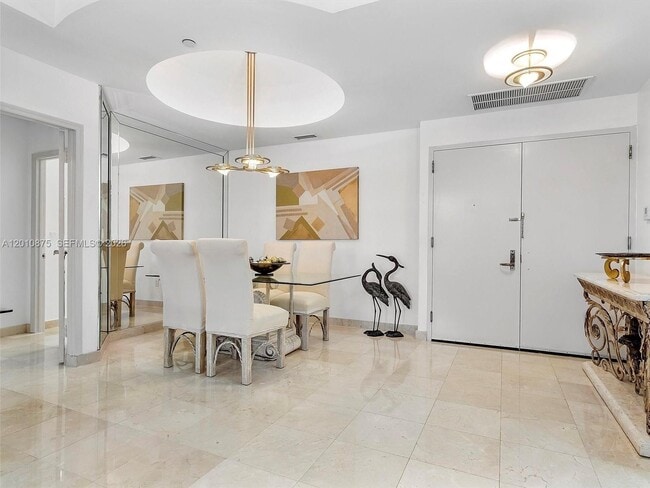 Building Photo - 8925 Collins Ave