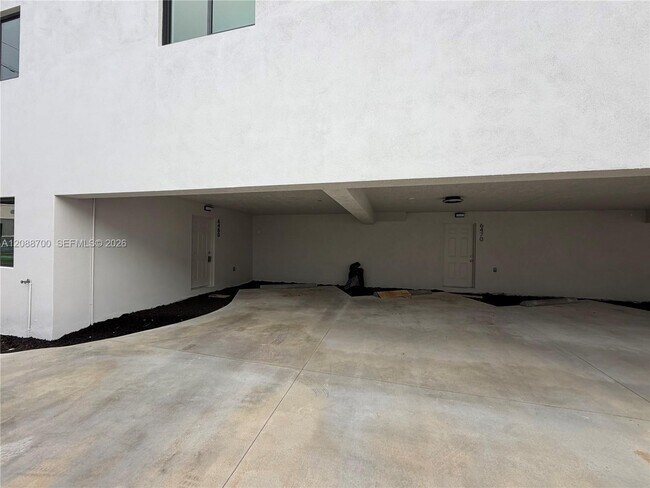 Foto del edificio - 6480 NE 1st Ave