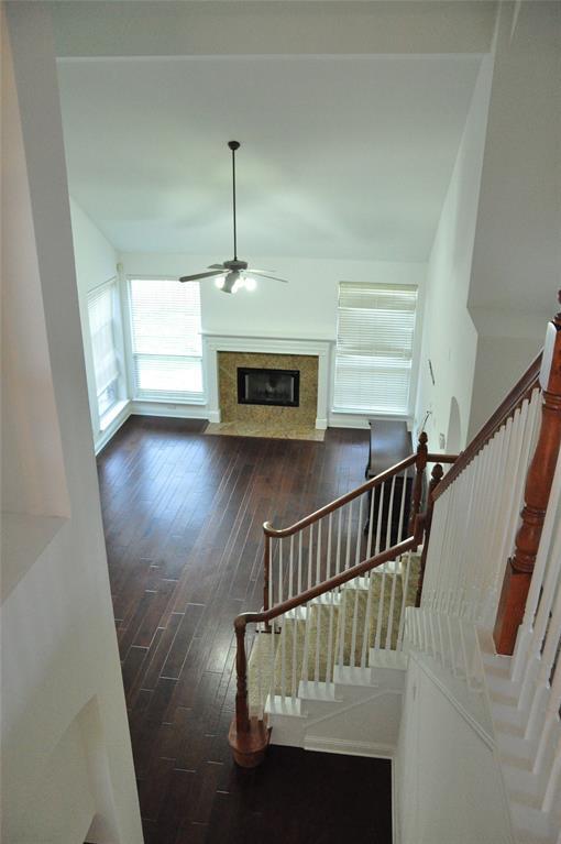 Building Photo - 1149 Valley Vista Dr