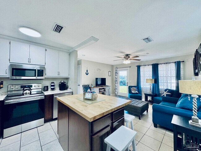Foto del edificio - 5909 N Airport Rd
