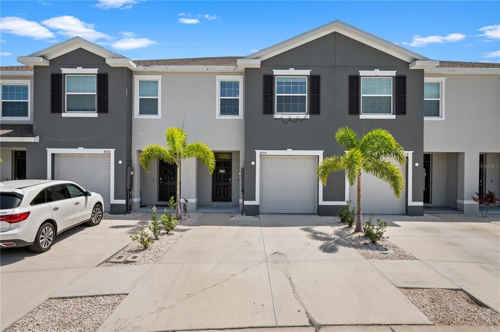 Foto principal - 8924 Milestone Dr