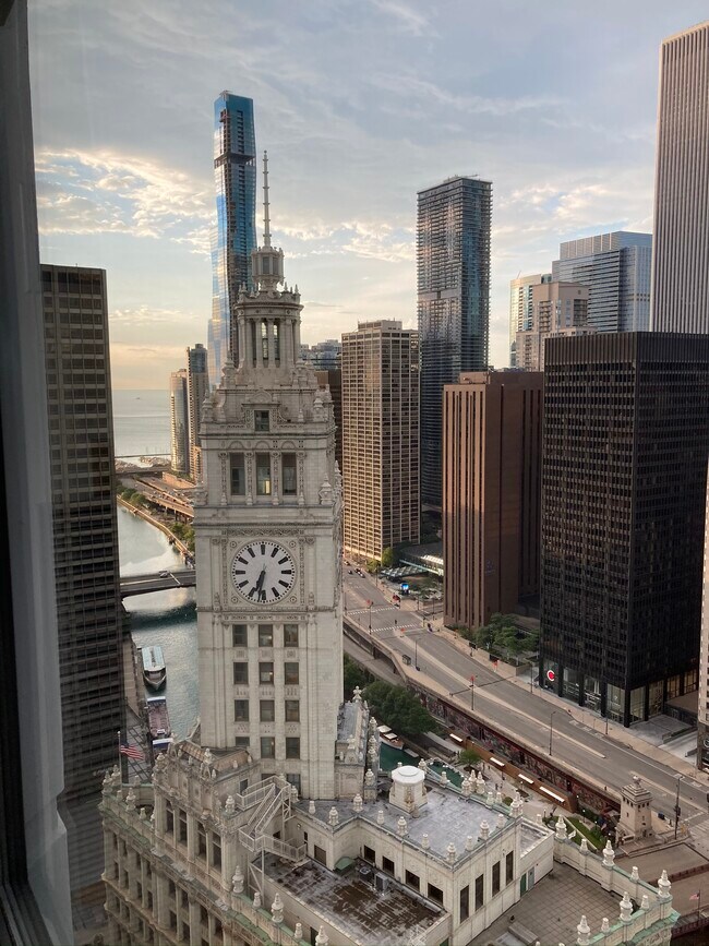 Foto del edificio - 405 N Wabash Ave