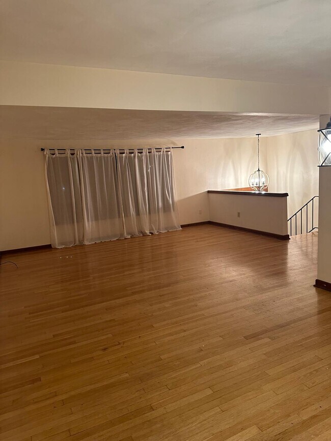 Foto del edificio - 4152 Marietta Dr