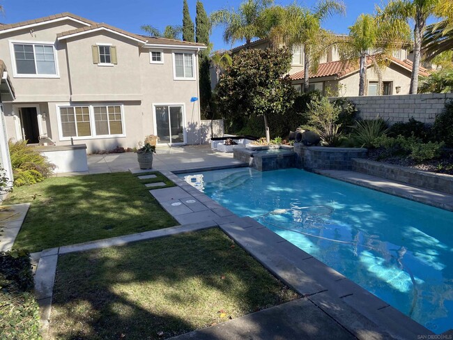 Foto del edificio - 513 Park Ln