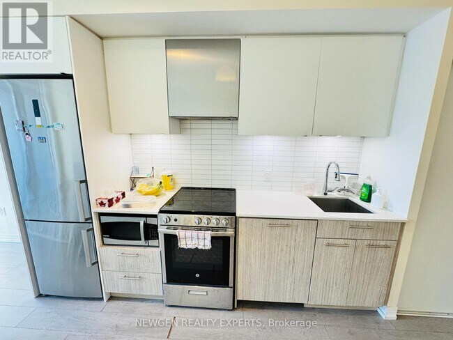 Photo du bâtiment - 251 Jarvis St