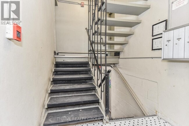 Building Photo - 11-11 McClary Ave