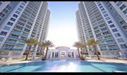 Foto principal - 231 Riverside Dr