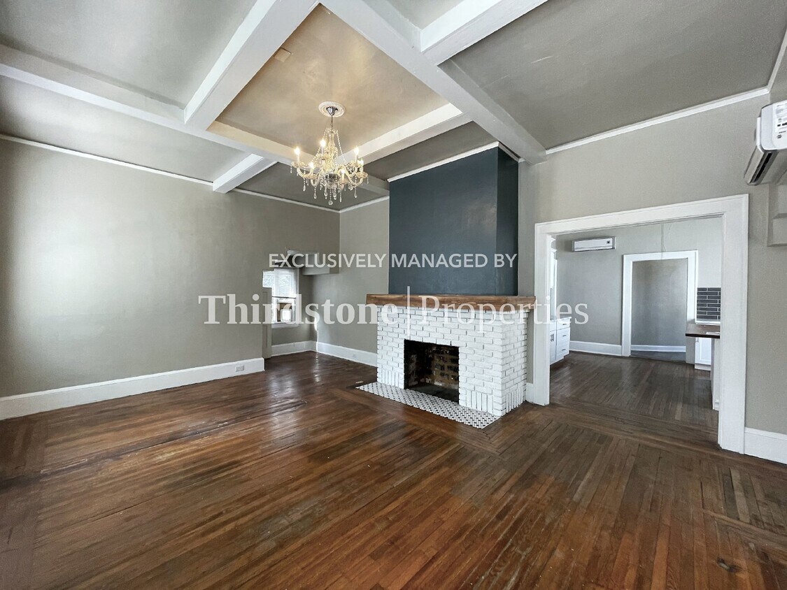 Primary Photo - 121 W 6TH Street, JACKSONVILLE, FL 32206