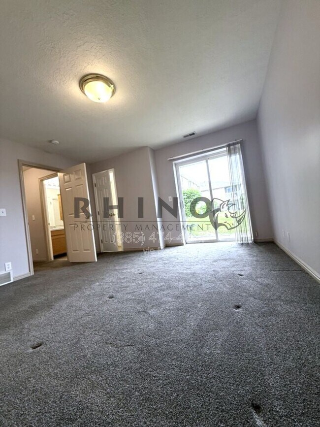 Foto del edificio - 370 W 4900 S