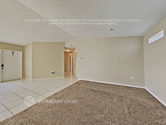 Building Photo - 17011 SW 139th Pl