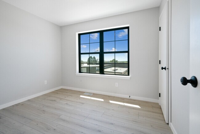 Foto del edificio - Clear Lake Twinhomes