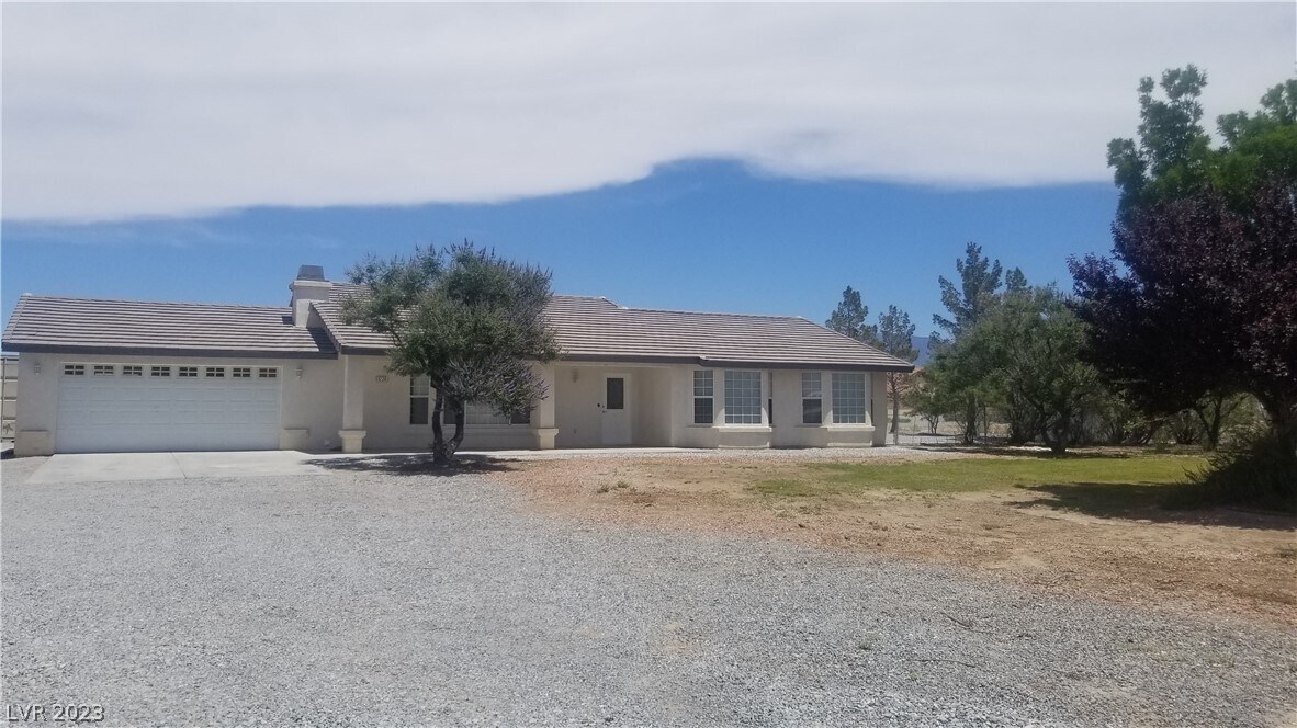 1230 W Iguana St, Pahrump, NV 89048 House Rental in Pahrump, NV