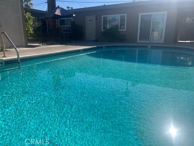 Foto del edificio - 45421 Sunset Ln