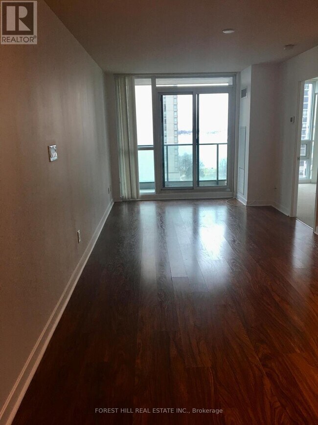 Photo du bâtiment - 1311 Bay St.