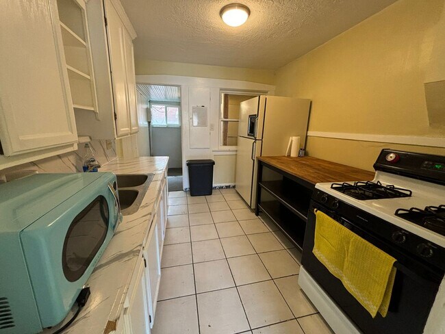 Foto del edificio - 602-604 S Park St DUPLEX