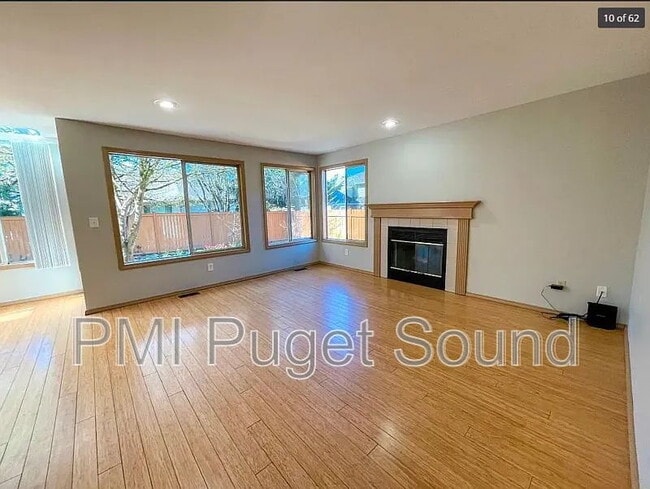 Foto del edificio - 15621 158th Ave SE