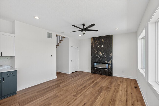 Foto del edificio - 1130 NW Sproul Dr