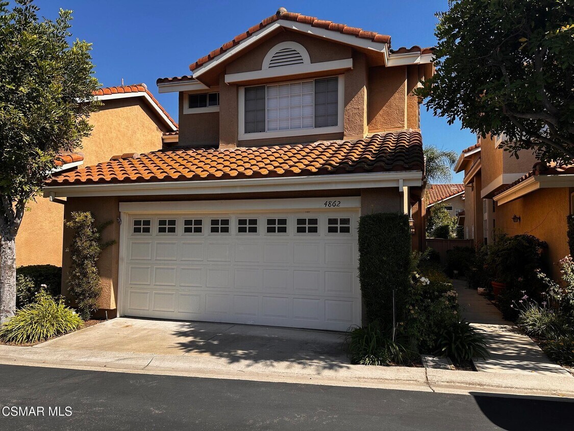 Foto principal - 4862 Martona Dr