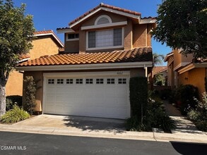 Building Photo - 4862 Martona Dr