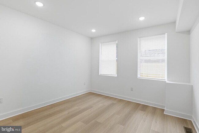 Building Photo - 2223 N 22nd St