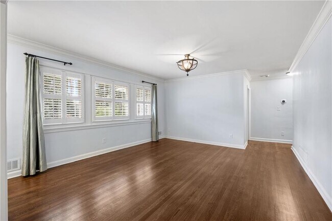 Foto del edificio - 128 Osner Dr NE