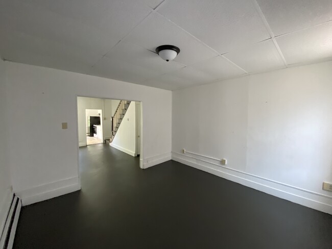 Foto del edificio - 222 N Pine St