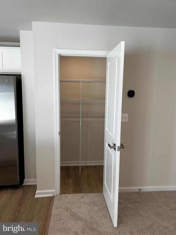 Building Photo - 2737 Apricot Dr