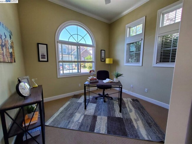Foto del edificio - 2730 N Kilbride Ln