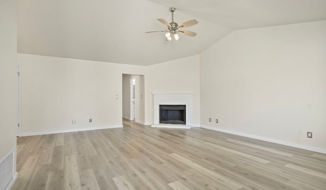 Building Photo - 2032 Cadzand Ct