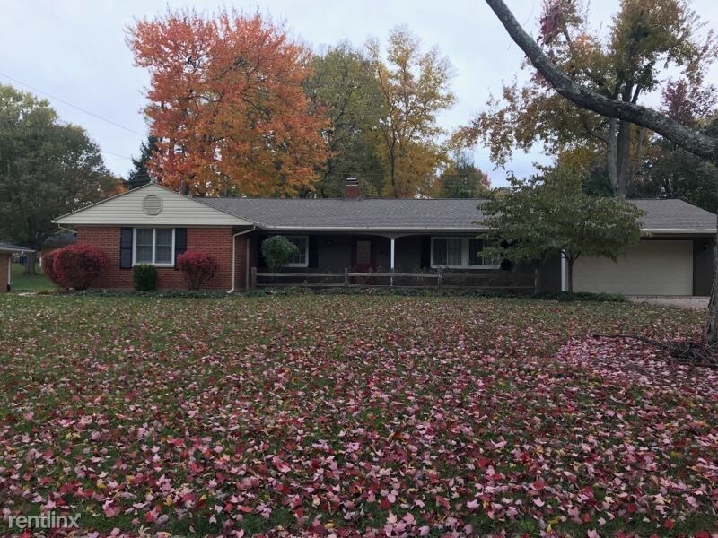 Primary Photo - 3 br, 2 bath House - 411 Laurelann Dr