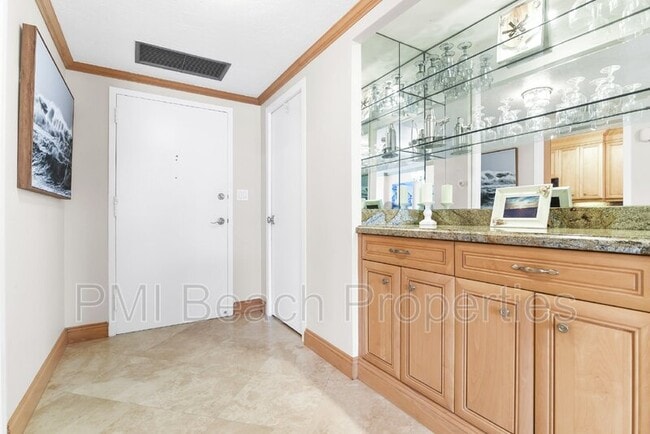 Building Photo - 3475 S Ocean Blvd
