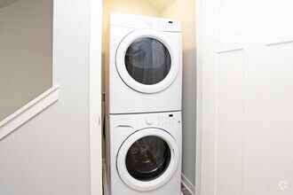 The Cove at Kettlestone photo'