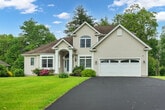 Primary Photo - 21 Beaudry Ln