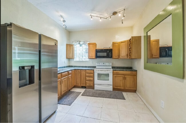 Foto del edificio - 3908 37th St E