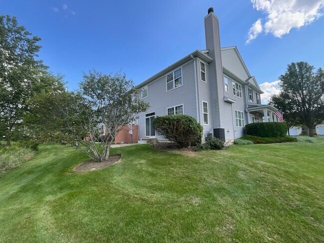 Building Photo - 2835 Cattail Ct
