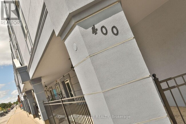 Building Photo - 400 York Blvd